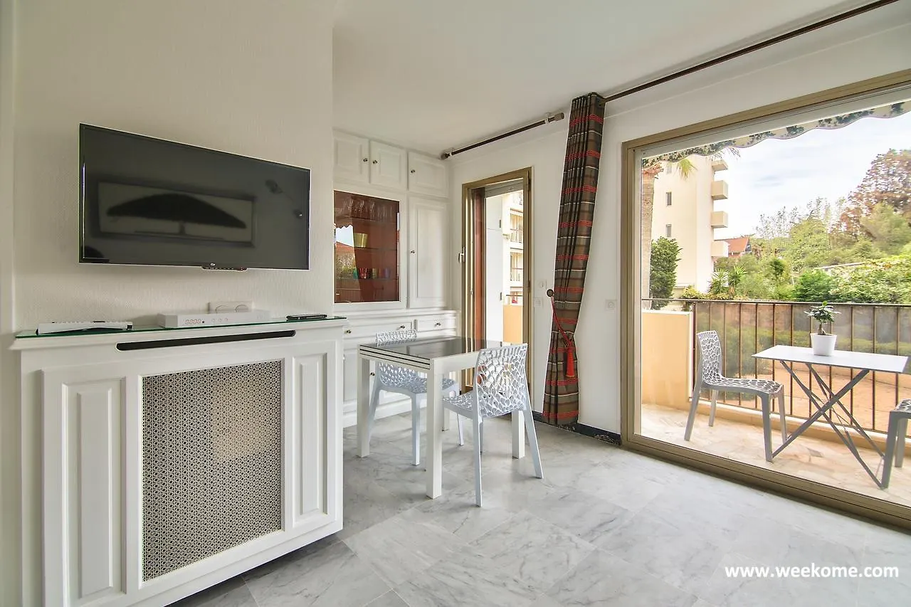 Tamanaco Beach Hotell Antibes